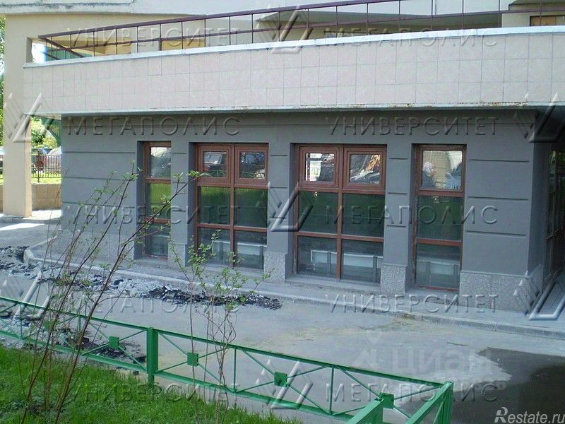 Аренда торгового помещения Азовская улица