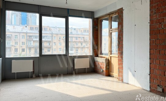 Продажа 4-комн квартиры на вторичном рынке ул Студенческая,  д. 20,  к. 1