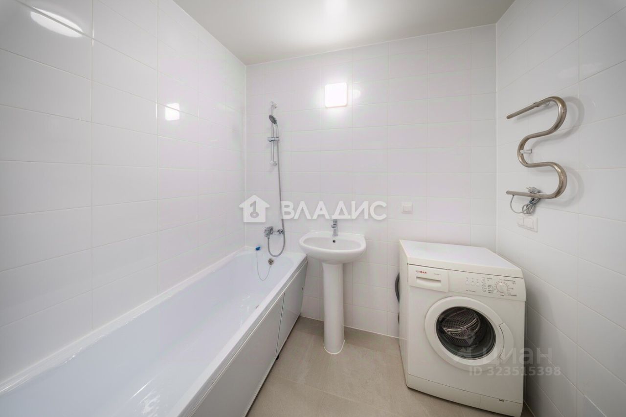 Продажа 2-комн квартиры на вторичном рынке Очаковское шоссе, 7