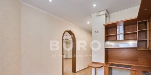 4-комн квартира Наставнический переулок,  д. 6