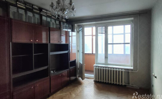 Продажа 1-комн квартиры на вторичном рынке Знаменская улица,  д. 5