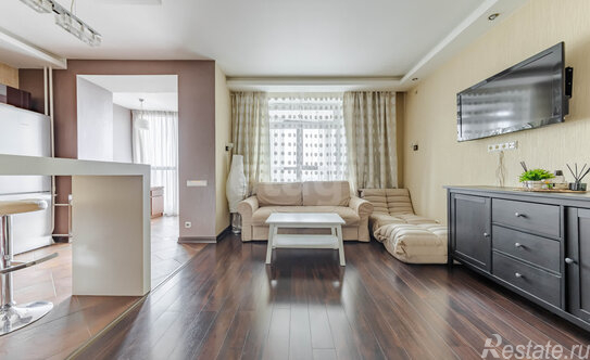 Продажа 1-комн квартиры на вторичном рынке Большевиков пр-кт,  д. 79 к4