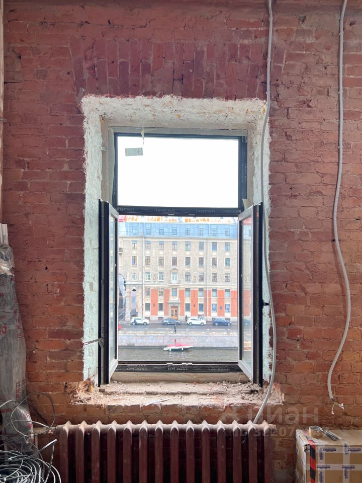 Продажа 3-комн квартиры на вторичном рынке набережная Реки Фонтанки, 45