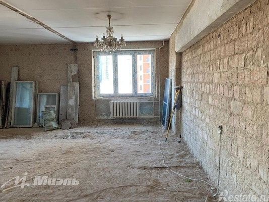 Продажа 2-комн квартиры на вторичном рынке Губкина ул,  д. 9