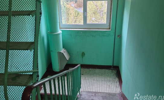 Продажа 3-комн квартиры на вторичном рынке Саянская улица,  д. 15 к3