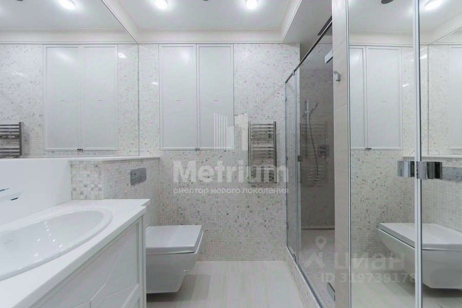 Продажа 3-комн квартиры на вторичном рынке 2-я Черногрязская улица, 6к2