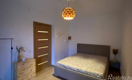 Продажа 1-комн квартиры на вторичном рынке Плесецкая ул,  д. 2 с1