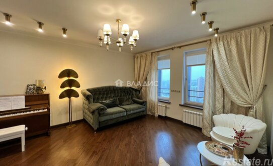 Продажа 3-комн квартиры на вторичном рынке Ленинский пр-кт,  д. 95Б