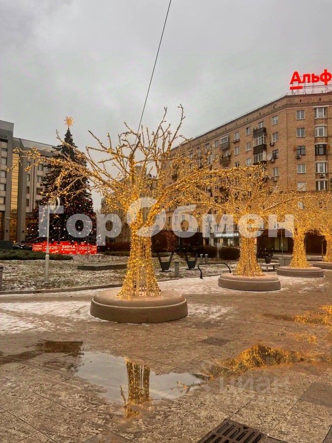 Продажа студии улица Бурденко,  д. 14