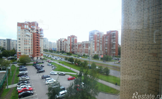 Аренда 3-комн квартиры на вторичном рынке улица Савушкина,  д. 118