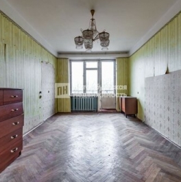 Продажа 1-комн квартиры на вторичном рынке ул Ленсовета,  д. 60