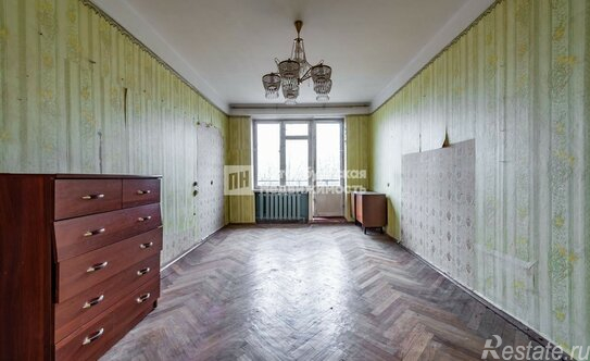 Продажа 1-комн квартиры на вторичном рынке ул Ленсовета,  д. 60