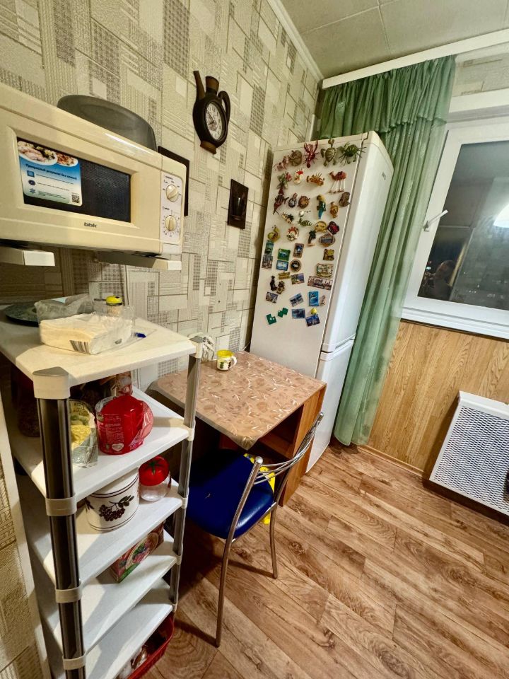 Аренда 2-комн квартиры на вторичном рынке Кингисепп, улица Химиков,  д. 10