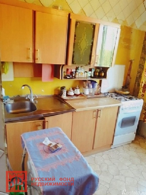 Продажа 2-комн квартиры на вторичном рынке Коммунар г., Куралева ул. ,  д. 15