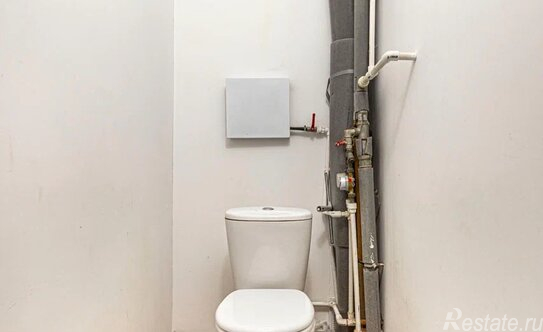 Продажа 3-комн квартиры на вторичном рынке улица Добровольцев,  д. 2