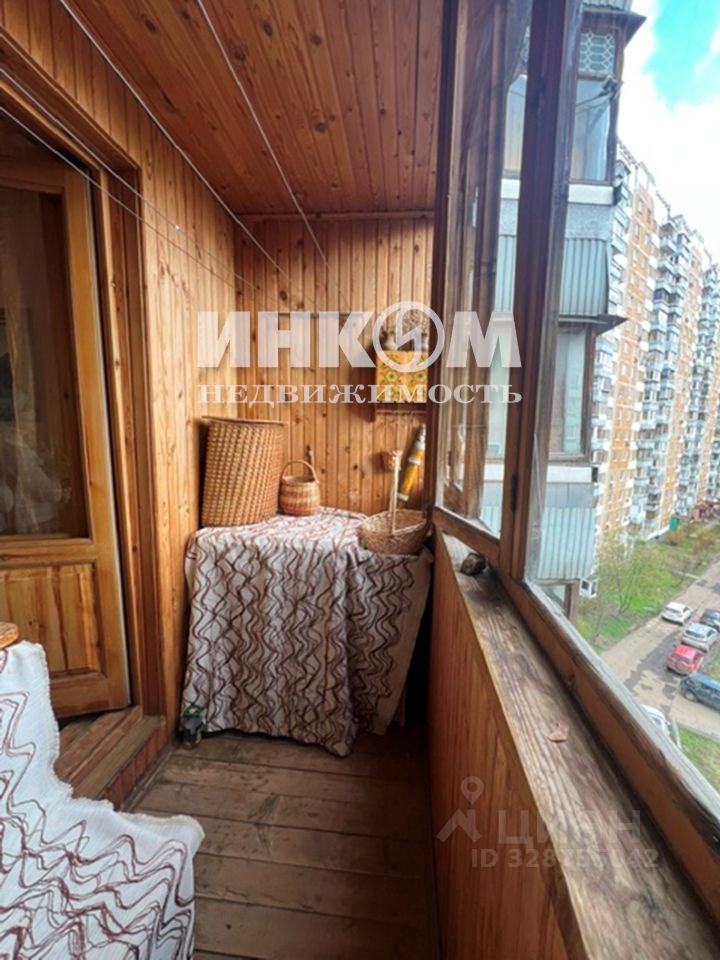 Продажа 3-комн квартиры на вторичном рынке Пятницкое ш,  д. 37