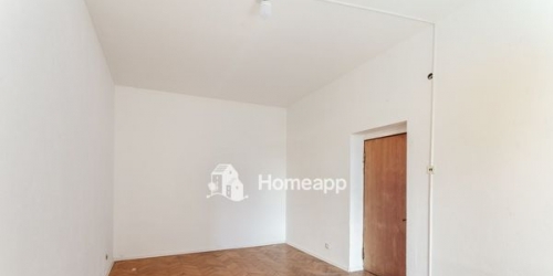 3-комн квартира 3-я Бебеля ул,  д. 3