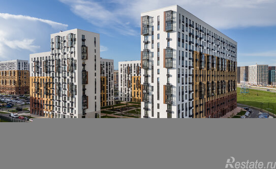 Продажа 4-комн квартиры на вторичном рынке улица Генерала Глаголева,  д. 19