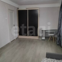 Продажа 2-комн квартиры на вторичном рынке Новосибирская улица,  д. 21