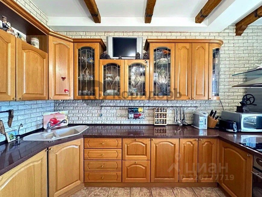 Продажа 3-комн квартиры на вторичном рынке улица Улофа Пальме, 1