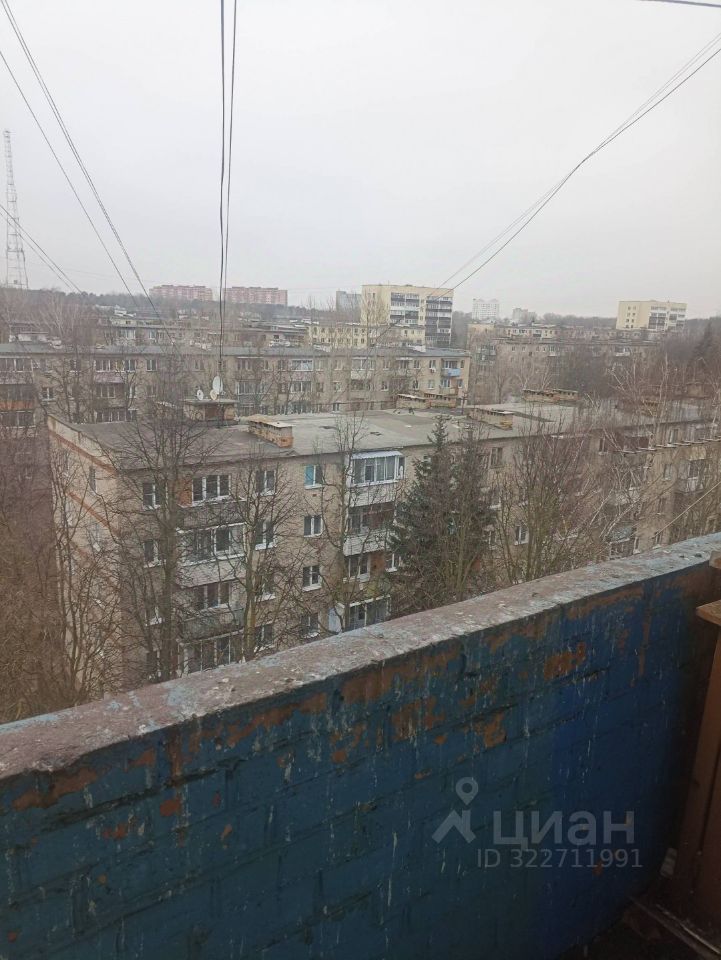 Продажа 1-комн квартиры на вторичном рынке Центральный мкр, улица Докторова,  д. 12