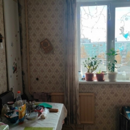 Продажа 2-комн квартиры на вторичном рынке Загребский бульвар,  д. 23 к2