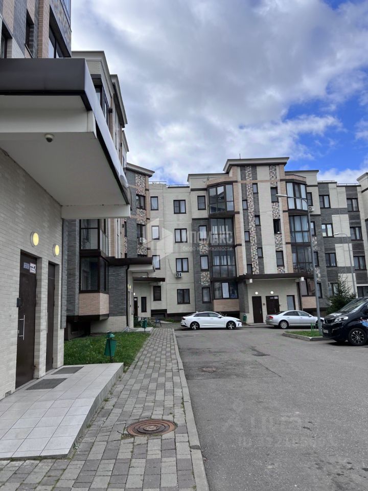 Продажа 2-комн квартиры на вторичном рынке д. Митькино, улица Заречная, 2