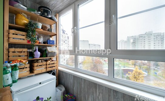 Продажа 2-комн квартиры на вторичном рынке ул Изюмская,  д. 30