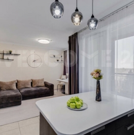 Продажа 3-комн квартиры на вторичном рынке Красногорск, ул Игоря Мерлушкина,  д. 4