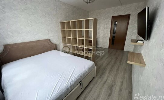 Продажа 1-комн квартиры на вторичном рынке Парашютная ул,  д. 61,  к. 1