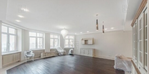 4-комн квартира набережная Академика Туполева,  д. 15