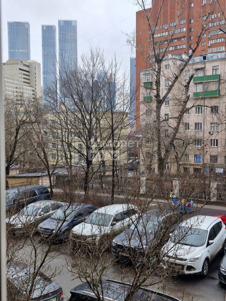 Продажа 2-комн квартиры на вторичном рынке улица 1905 года, 3