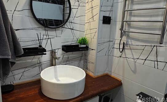 Продажа 1-комн квартиры на вторичном рынке Производственная улица,  д. 8 к2