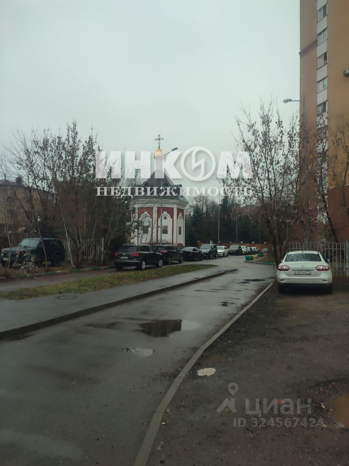 Продажа 2-комн квартиры на вторичном рынке Ивантеевская улица,  д. 1К6