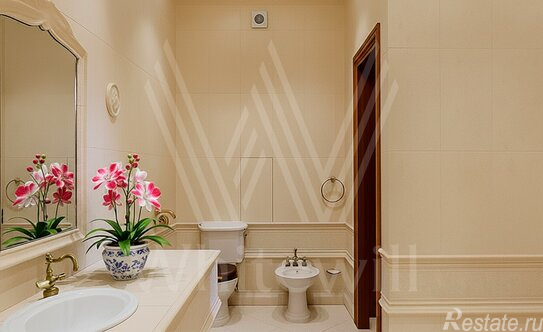 Продажа 3-комн квартиры на вторичном рынке Серебряный переулок