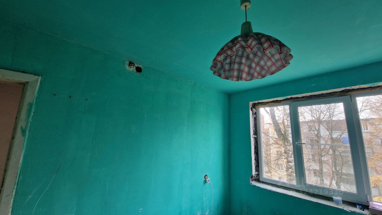 Продажа 2-комн квартиры на вторичном рынке Лобня, улица Ленина,  д. 1