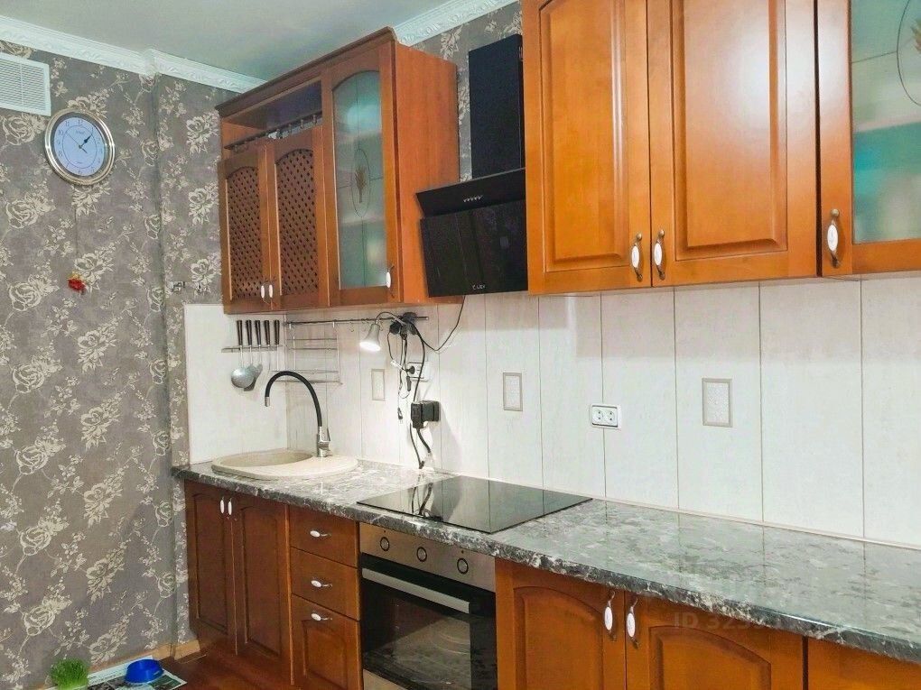 Продажа 3-комн квартиры на вторичном рынке Стародеревенская улица, 24К1