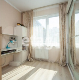 Продажа 3-комн квартиры на вторичном рынке Янино-1, ул Ясная,  д. 11,  к. 5