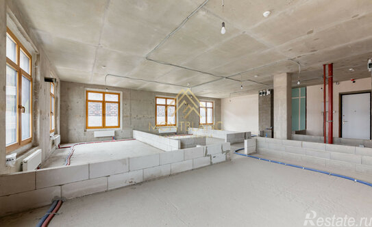 Продажа 3-комн квартиры на вторичном рынке Петровский пр-кт,  д. 11 к2