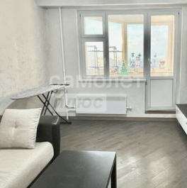 Продажа 2-комн квартиры на вторичном рынке Радужный проезд,  д. 1