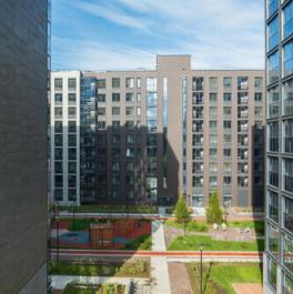 Продажа 1-комн квартиры на вторичном рынке Манчестерская улица,  д. 3 к2