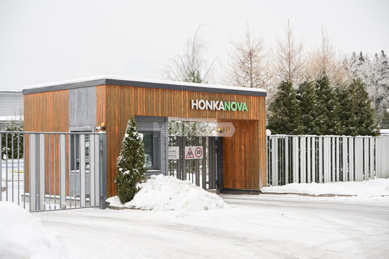 Продажа дома пос. Солнечное, улица Колхозная, 2к4