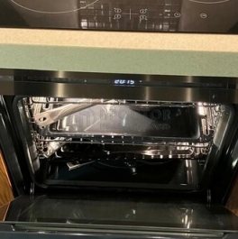 Продажа 3-комн квартиры на вторичном рынке Маршала Савицкого ул,  д. 16