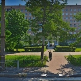 Продажа 2-комн квартиры на вторичном рынке Новоизмайловский пр-кт,  д. 4