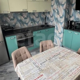 Продажа 1-комн квартиры на вторичном рынке Петергофское ш,  д. 84,  к. 11