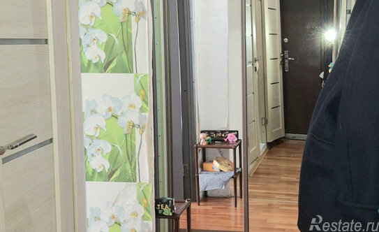 Продажа 2-комн квартиры на вторичном рынке Бабушкина ул,  д. 76