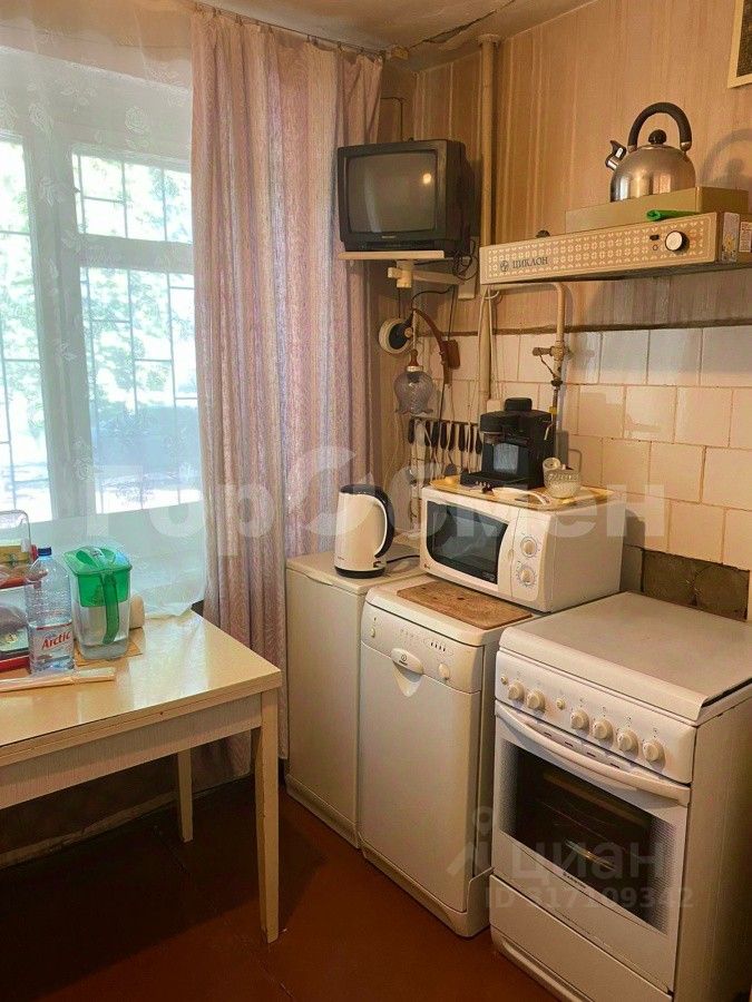 Продажа 2-комн квартиры на вторичном рынке Текстильщик мкр, Молодежная улица, 1