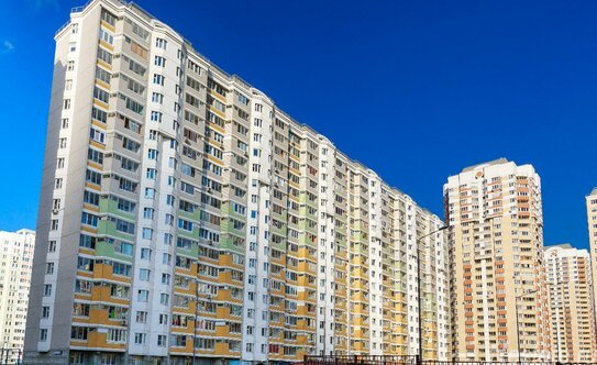 Продажа 2-комн квартиры на вторичном рынке Железнодорожный, улица Струве,  д. 11