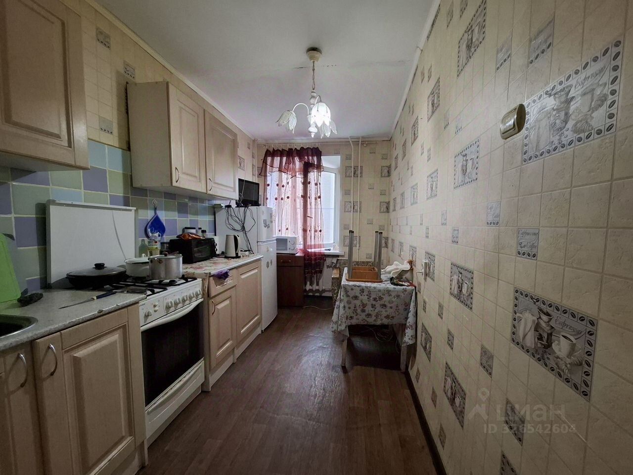 Продажа 1-комн квартиры на вторичном рынке пос. Сельцо, 12