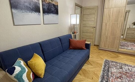 Аренда 2-комн квартиры на вторичном рынке ул Наримановская,  д. 25,  к. 2